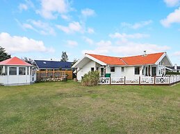 5 Star Holiday Home in Jaegerspris