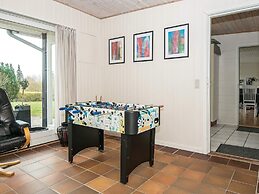 Plush Holiday Home in Ebeltoft With Swimming Pool