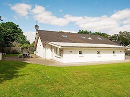 5 Star Holiday Home in Ega