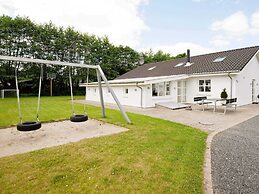 5 Star Holiday Home in Ega
