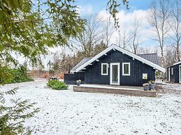 6 Person Holiday Home in Toftlund