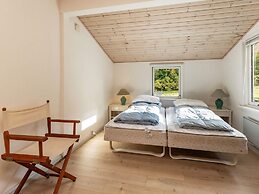 4 Person Holiday Home in Mesinge-by Traum