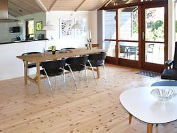 5 Star Holiday Home in Ebeltoft