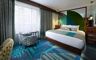 Arthaus Hotel