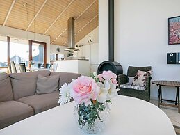 5 Star Holiday Home in Ulfborg