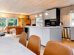 4 Star Holiday Home in Vaeggerlose