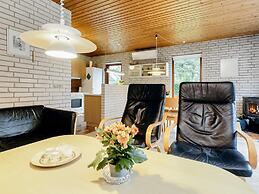 4 Person Holiday Home in Vaeggerlose
