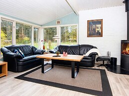 4 Person Holiday Home in Ans By