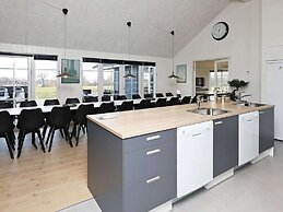 5 Star Holiday Home in Frorup