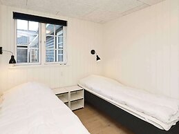 5 Star Holiday Home in Frorup