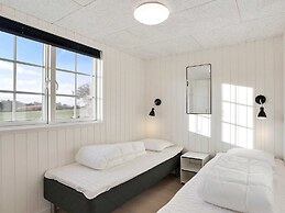 5 Star Holiday Home in Frorup