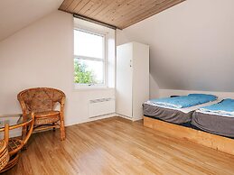 12 Person Holiday Home in Bredebro