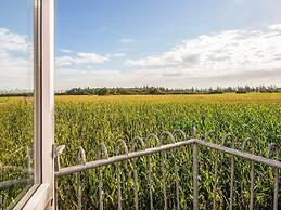 12 Person Holiday Home in Bredebro