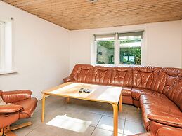 12 Person Holiday Home in Bredebro
