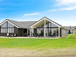 5 Star Holiday Home in Bogense