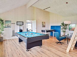 5 Star Holiday Home in Bogense