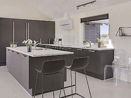 5 Star Holiday Home in Stege