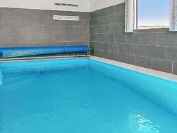 5 Star Holiday Home in Stege