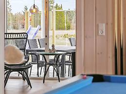 5 Star Holiday Home in Albaek