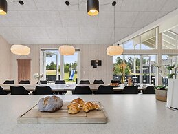 5 Star Holiday Home in Albaek