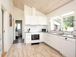 6 Person Holiday Home in Fjerritslev-by Traum