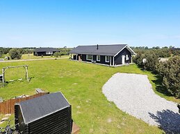 5 Star Holiday Home in Vaeggerlose