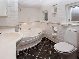 5 Star Holiday Home in Hemmet