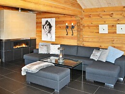 15 Person Holiday Home in Fåvang