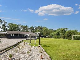 8 Person Holiday Home in Ringkobing