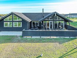 5 Star Holiday Home in Bogense