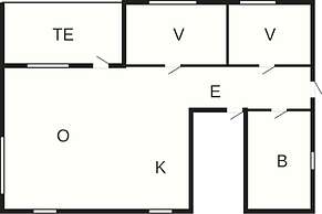 6 Person Holiday Home in Dronningmolle-by Traum