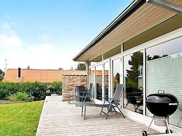 5 Star Holiday Home in Sydals