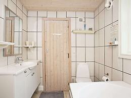 8 Person Holiday Home in Fjerritslev-by Traum