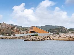 8 Person Holiday Home in Kvas