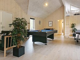 5 Star Holiday Home in Nexo