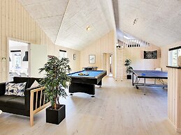 5 Star Holiday Home in Nexo
