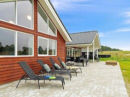 5 Star Holiday Home in Grenaa