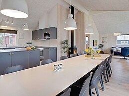 5 Star Holiday Home in Grenaa