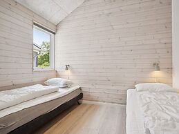 5 Star Holiday Home in Glesborg