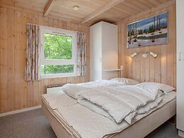 5 Star Holiday Home in Jerup