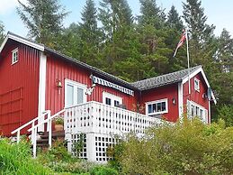 5 Person Holiday Home in Molde