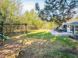 5 Star Holiday Home in Jerup