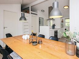 5 Star Holiday Home in Jerup