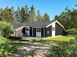 5 Star Holiday Home in Jerup