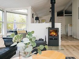 5 Star Holiday Home in Jerup