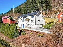 8 Person Holiday Home in Eidsvag