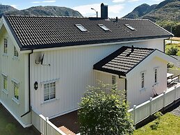 4 Star Holiday Home in Oksvoll