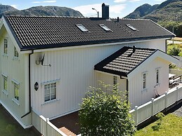 4 Star Holiday Home in Oksvoll