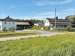 4 Star Holiday Home in Oksvoll