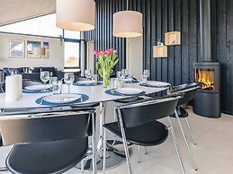 5 Star Holiday Home in Lokken